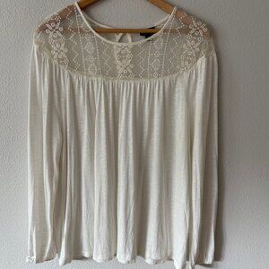 a.n.a. Lace Cream‎ Colored Long Sleeve Blouse Size M